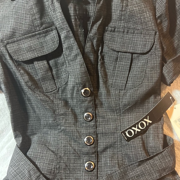 Professional military button half way down belted dress. Brand new with tags. - Picture 2 of 9